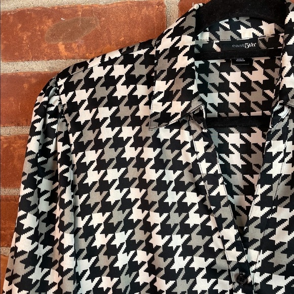 Houndstooth black and white long sleeve silky top - Picture 2 of 5